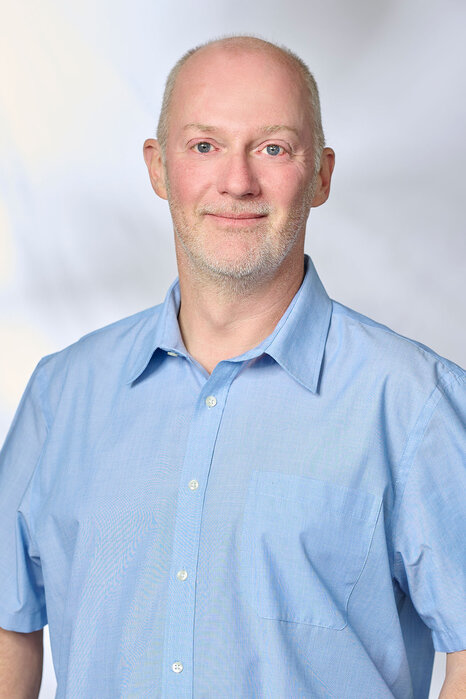 Herr Hellbach – Ansprechperson bei cartrans